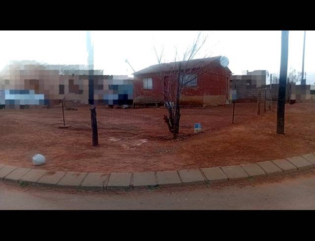 2 BEDROOM HOUSE FOR SALE IN MOHLAKENG